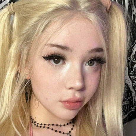 Foto di nudo di fuga di OnlyFans di Waifuflare