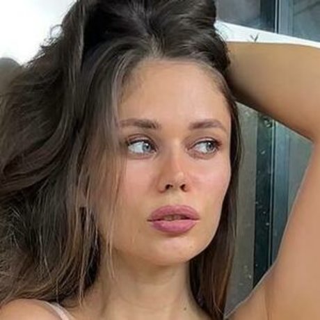 Foto di nudo di fuga di OnlyFans di Halseyslims1