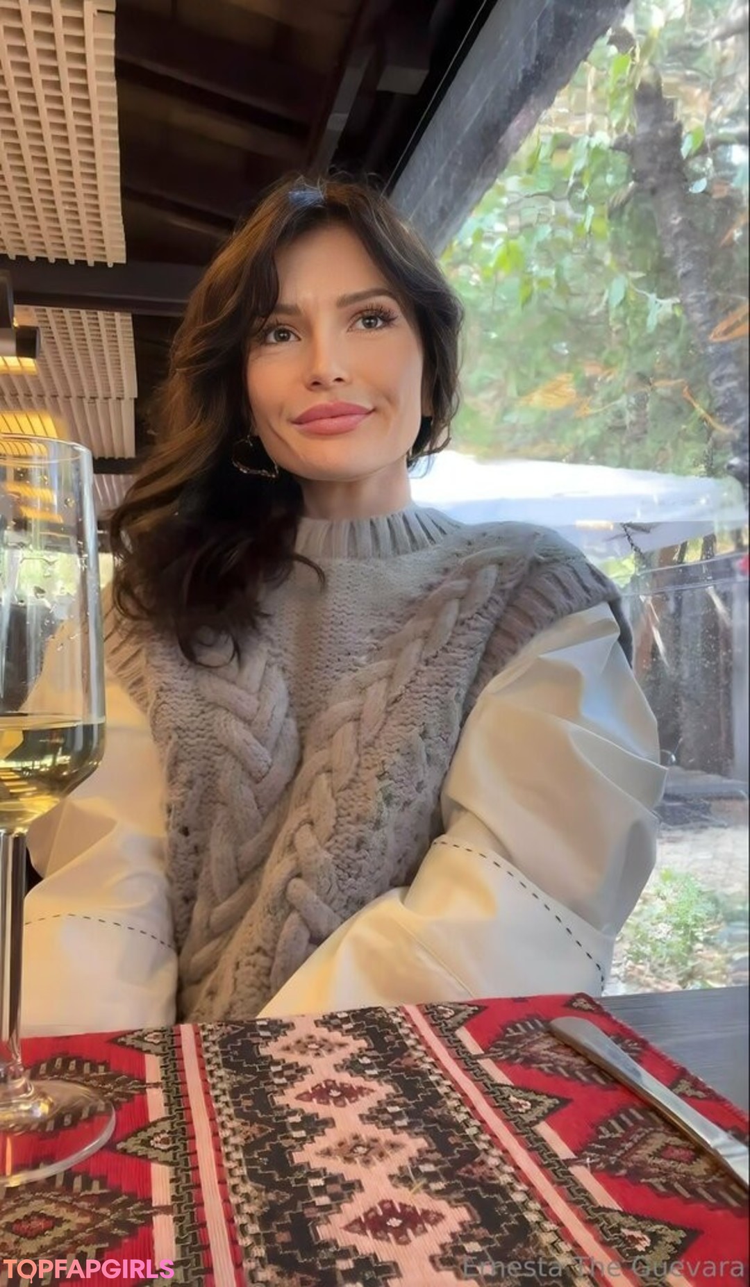 Foto di nudo di fuga di OnlyFans di Ernestatheguevara #6 Foto di nudo di fuga di OnlyFans di Ernestatheguevara #6