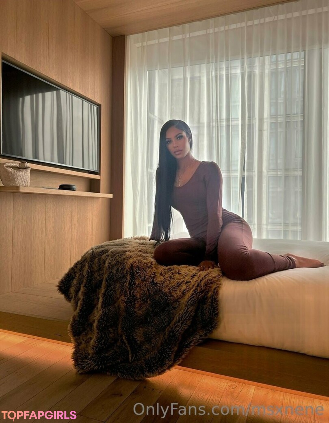 Foto di nudo di fuga di OnlyFans di Thatgirlneya #15 Foto di nudo di fuga di OnlyFans di Thatgirlneya #15