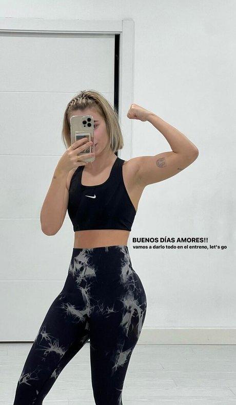 Foto di nudo di fuga di OnlyFans di Rebecastones