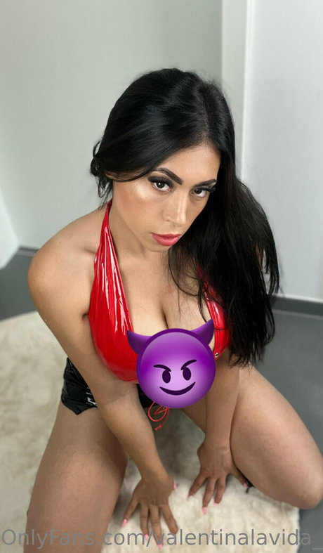 Foto di nudo di fuga di OnlyFans di Valentinalavidafree