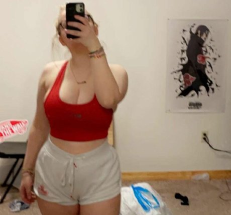 Foto di nudo di fuga di OnlyFans di Xfume