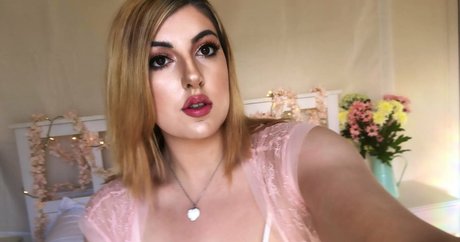 Foto di nudo di fuga di OnlyFans di Eva Elizabeth