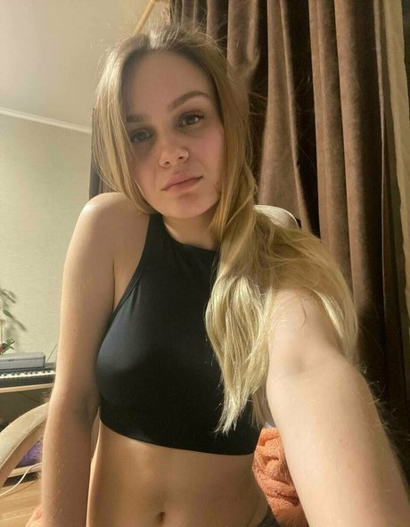 Foto di nudo di fuga di OnlyFans di Yummysofie