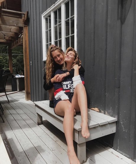 Foto di nudo di fuga di OnlyFans di Sophie Nelisse