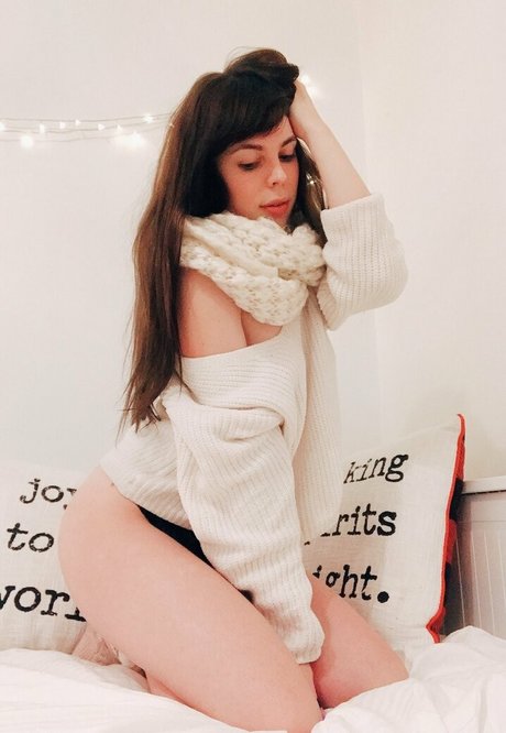 Foto di nudo di fuga di OnlyFans di Heyashleytea
