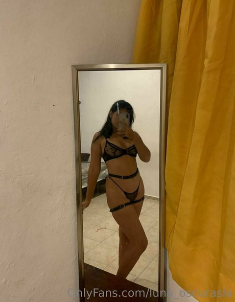 Foto di nudo di fuga di OnlyFans di Lunaoscurasla