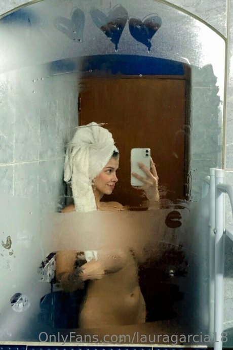 Foto di nudo di fuga di OnlyFans di Laura Garcia