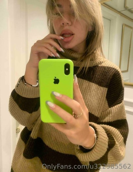 Foto di nudo di fuga di OnlyFans di Sandraalove
