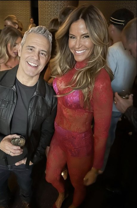 Foto di nudo di fuga di OnlyFans di Kelly Bensimon