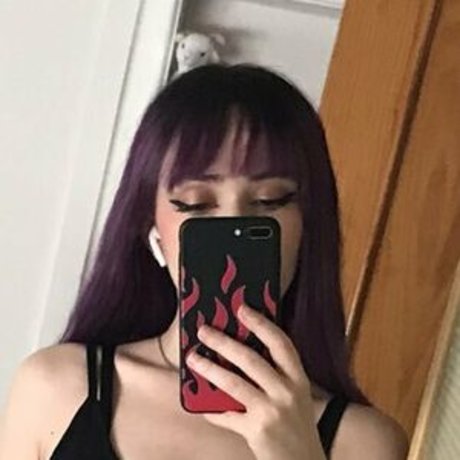 Foto di nudo di fuga di OnlyFans di Elyshuri