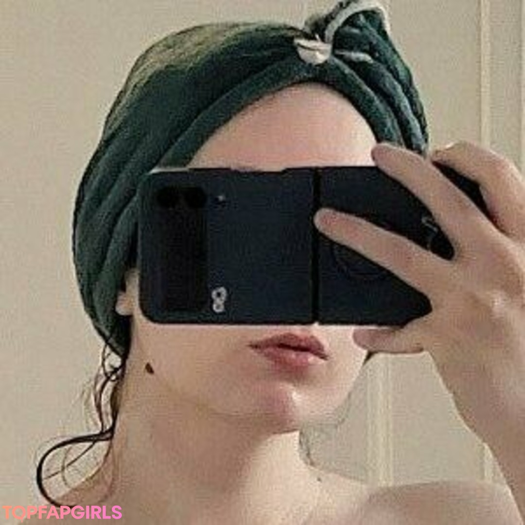Foto di nudo di fuga di OnlyFans di Alicenudes #38 Foto di nudo di fuga di OnlyFans di Alicenudes #38