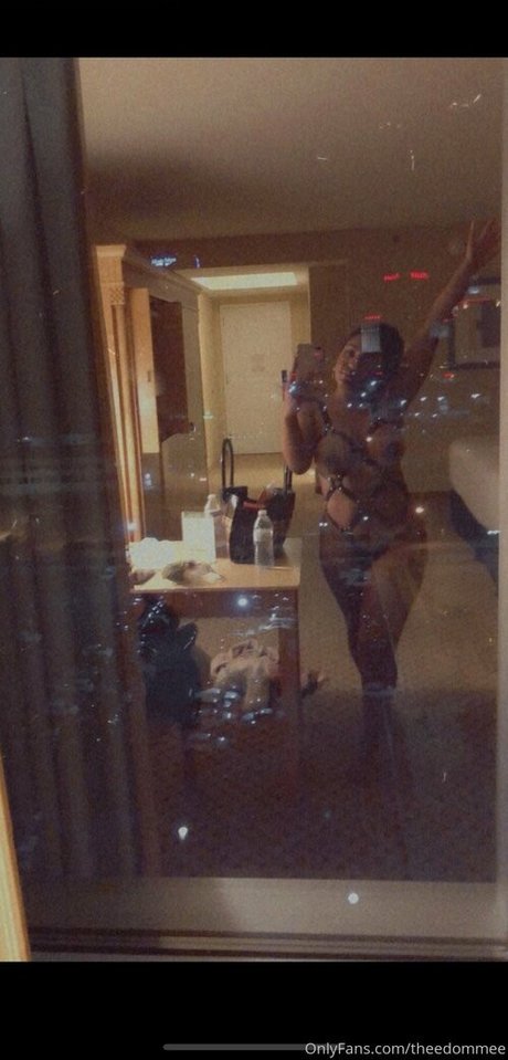 Foto di nudo di fuga di OnlyFans di Theedommee