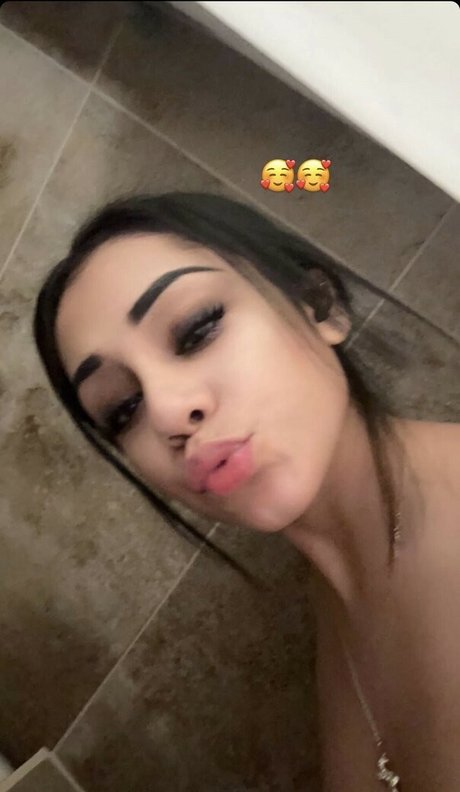 Foto di nudo di fuga di OnlyFans di Badgalxaria