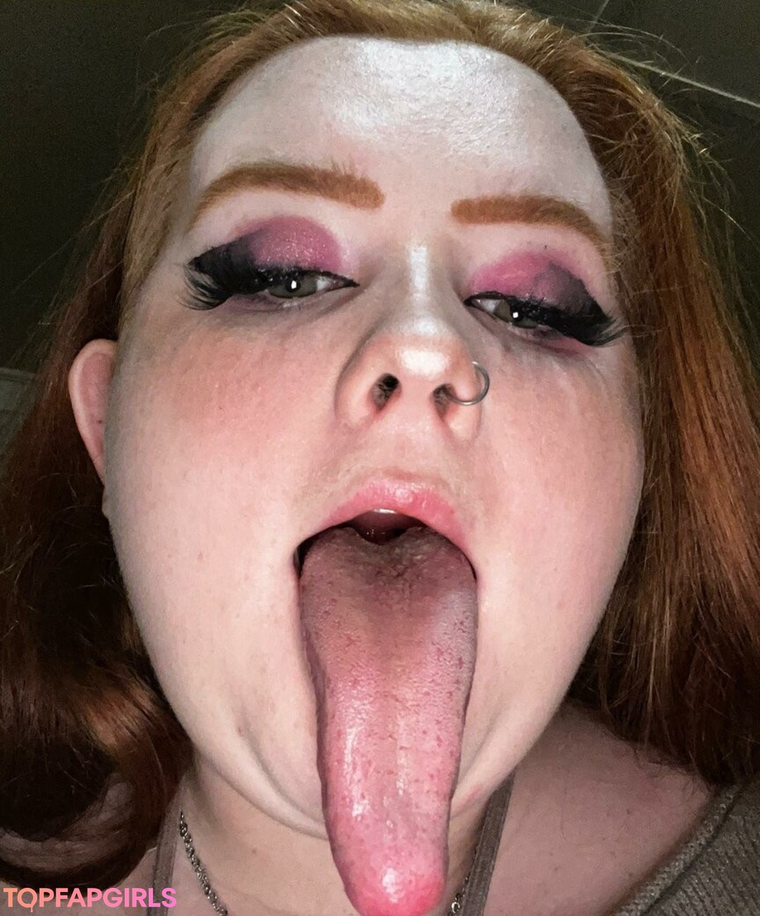 Foto di nudo di fuga di OnlyFans di Long Tongue Fetish #214 Foto di nudo di fuga di OnlyFans di Long Tongue Fetish #214