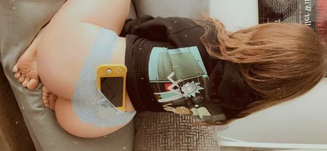 Foto di nudo di fuga di OnlyFans di Vanessaselene