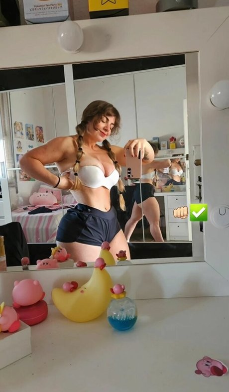 Foto di nudo di fuga di OnlyFans di Katskirby