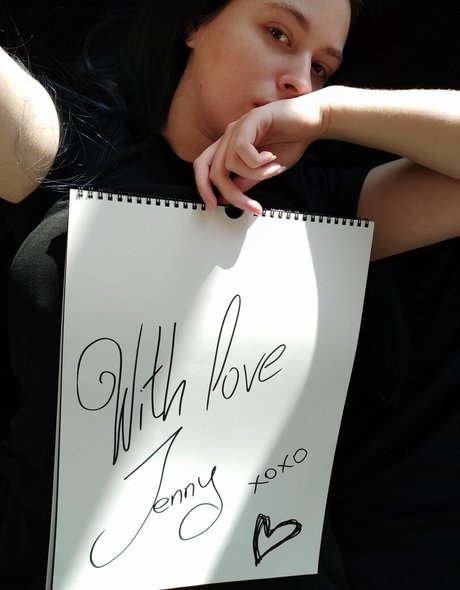 Foto di nudo di fuga di OnlyFans di Jennybiatch