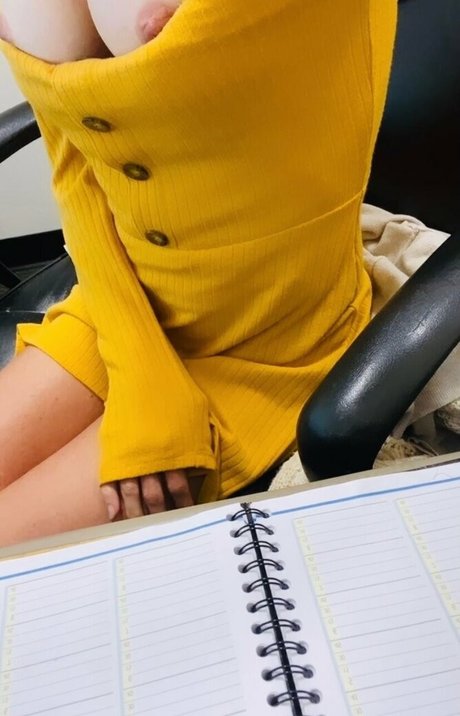 Lilrosiedoll