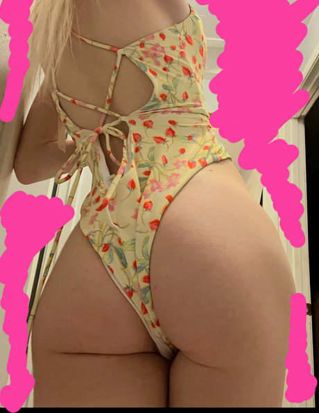 Foto di nudo di fuga di OnlyFans di Jaylynn0824