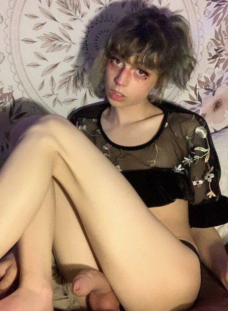 Foto di nudo di fuga di OnlyFans di Cd Bell
