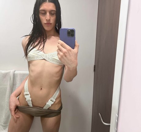 Foto di nudo di fuga di OnlyFans di Arca1000000