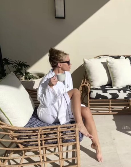 Foto di nudo di fuga di OnlyFans di Cheryl Hines