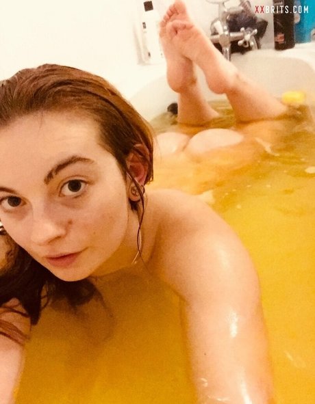 Foto di nudo di fuga di OnlyFans di Lola Rose