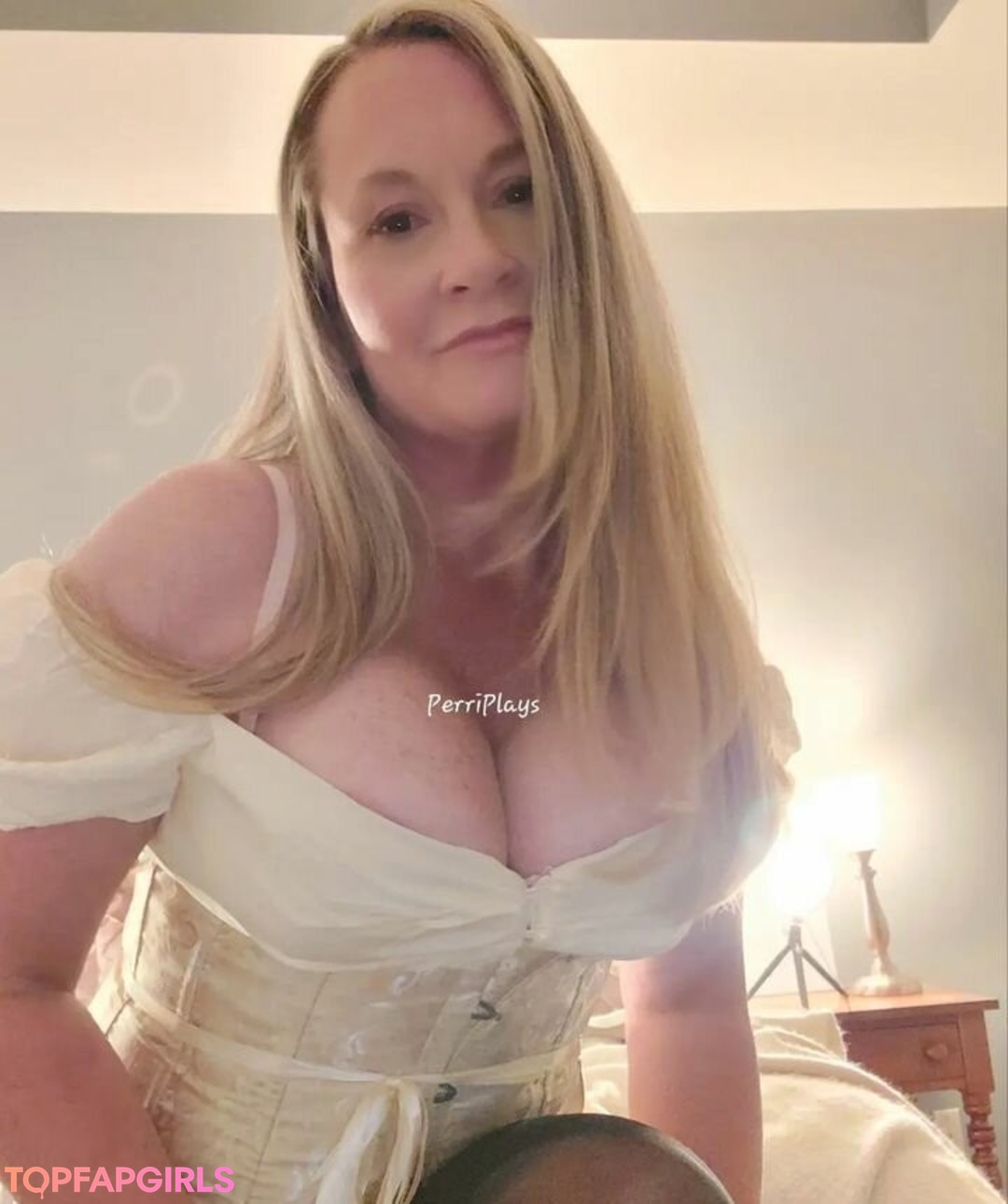Foto di nudo di fuga di OnlyFans di Perriplays #11 Foto di nudo di fuga di OnlyFans di Perriplays #11