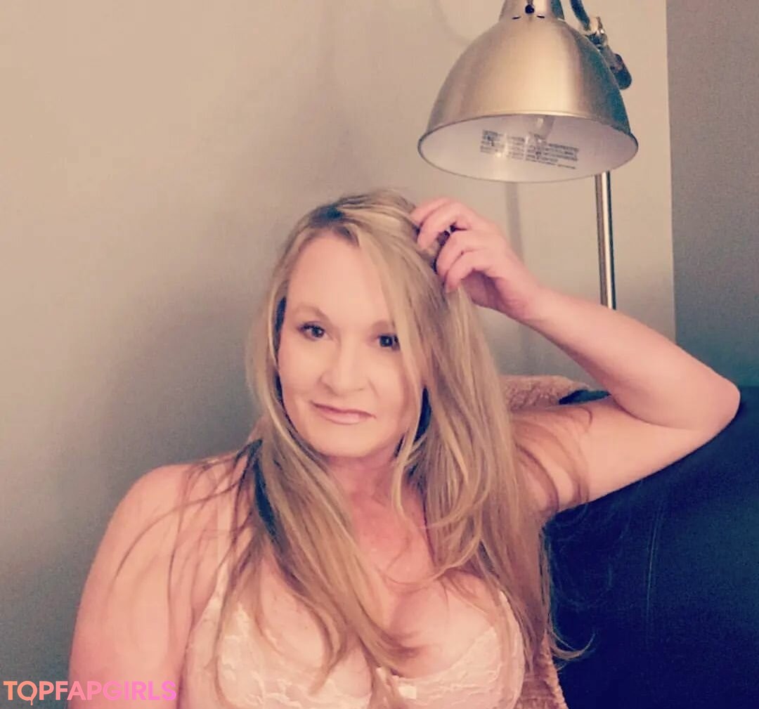 Foto di nudo di fuga di OnlyFans di Perriplays #69 Foto di nudo di fuga di OnlyFans di Perriplays #69