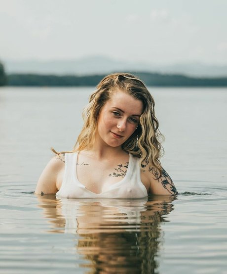 Foto di nudo di fuga di OnlyFans di Minnietheentertainer