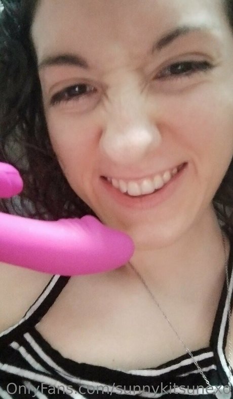 Foto di nudo di fuga di OnlyFans di Sunnykitsunexo