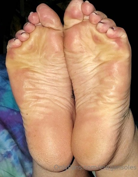 Foto di nudo di fuga di OnlyFans di Erinjensoles