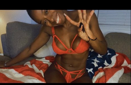 Foto di nudo di fuga di OnlyFans di Jasdane