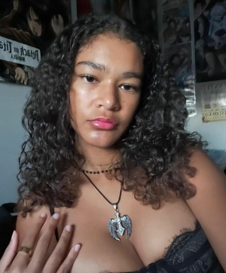 Foto di nudo di fuga di OnlyFans di Juliaalovesyou