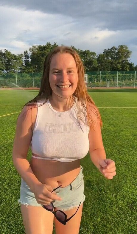Foto di nudo di fuga di OnlyFans di Kaja Mood