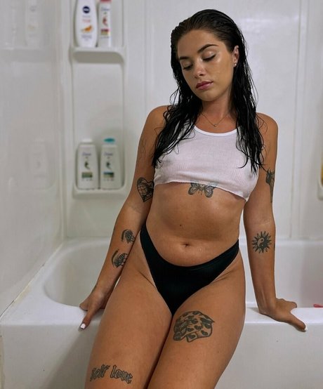 Foto di nudo di fuga di OnlyFans di Sorrymomfree