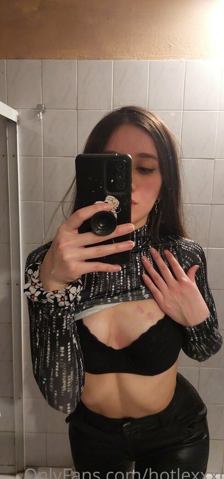 Hotlexxxi