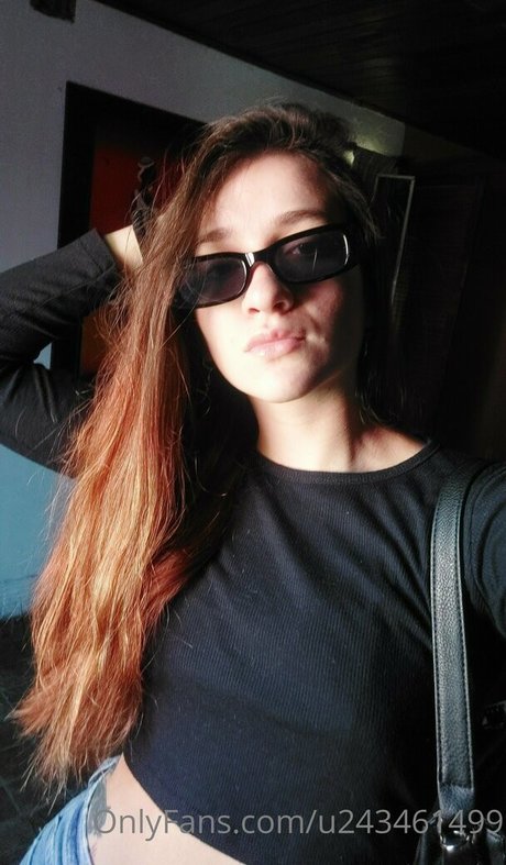Foto di nudo di fuga di OnlyFans di Hotlexxxi