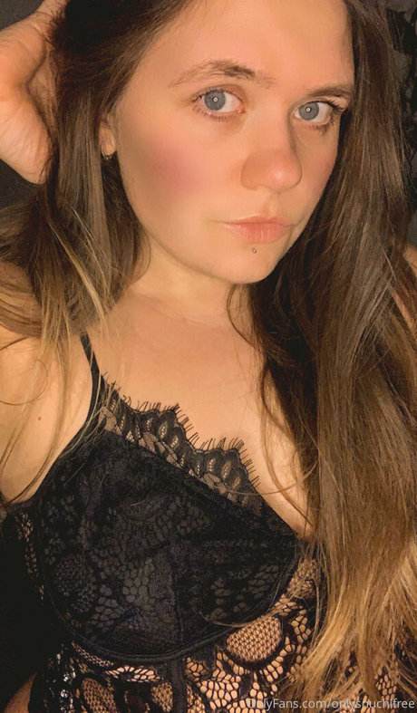 Foto di nudo di fuga di OnlyFans di Onlysnuchifree