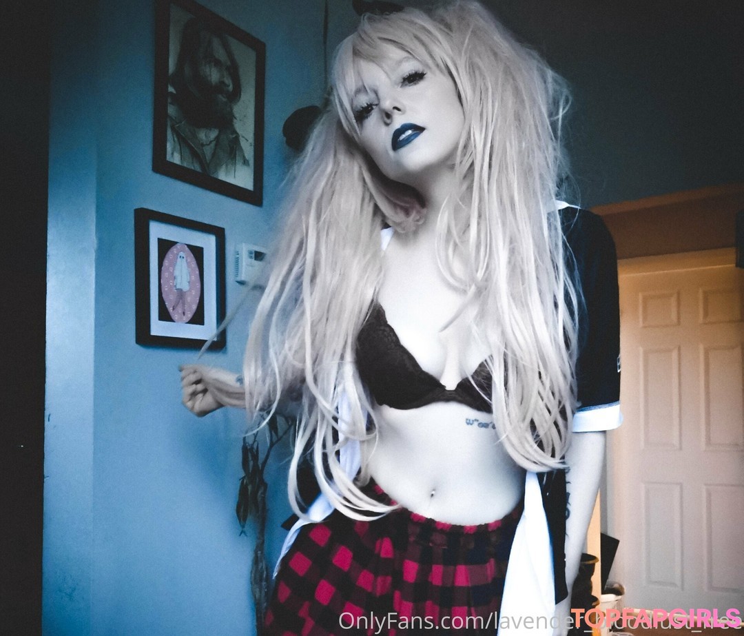 Foto di nudo di fuga di OnlyFans di Lavenderbloodlustfree #40 Foto di nudo di fuga di OnlyFans di Lavenderbloodlustfree #40