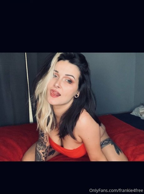 Foto di nudo di fuga di OnlyFans di Frankie4free