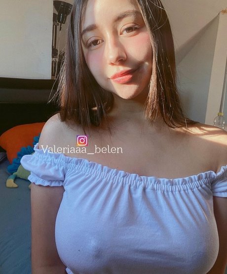 Foto di nudo di fuga di OnlyFans di Valeria Belen