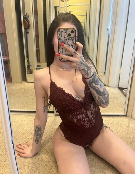Foto di nudo di fuga di OnlyFans di Mik Mikxxxof
