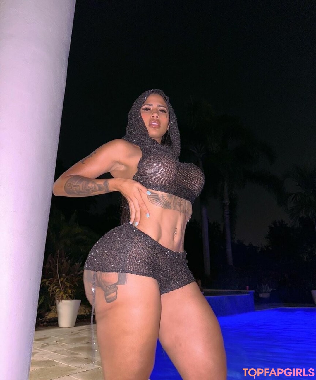 Foto di nudo di fuga di OnlyFans di Karen Havary #48 Foto di nudo di fuga di OnlyFans di Karen Havary #48