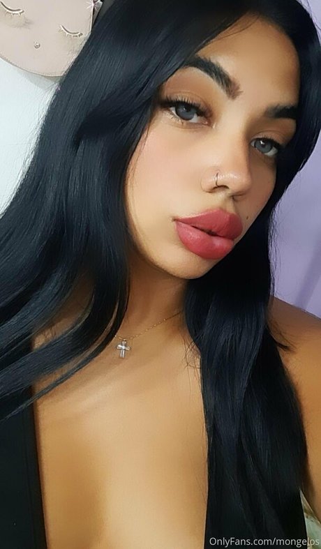 Foto di nudo di fuga di OnlyFans di Latinmodel