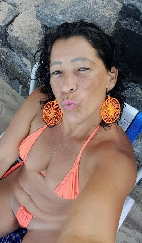 Foto di nudo di fuga di OnlyFans di Maluquinha Dinha