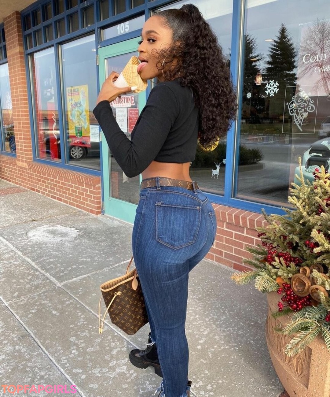 Foto di nudo di fuga di OnlyFans di Ashley Allure #61 Foto di nudo di fuga di OnlyFans di Ashley Allure #61