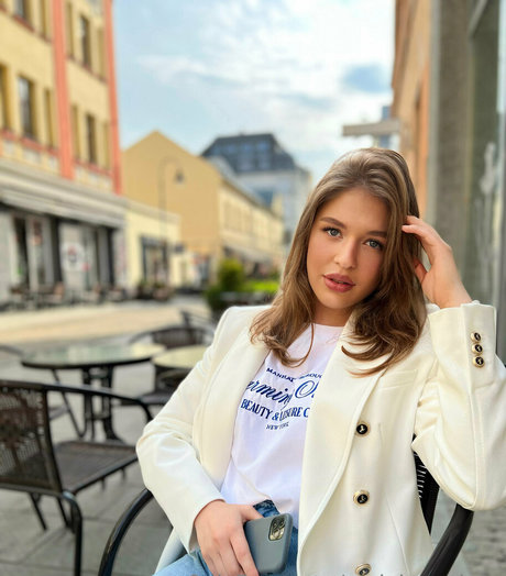 Alexasunny